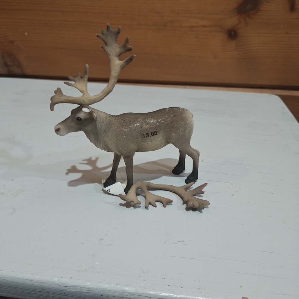 Vintage United‎ Design Stone Critters Caribou SC-1142 3" [Broken Antler]